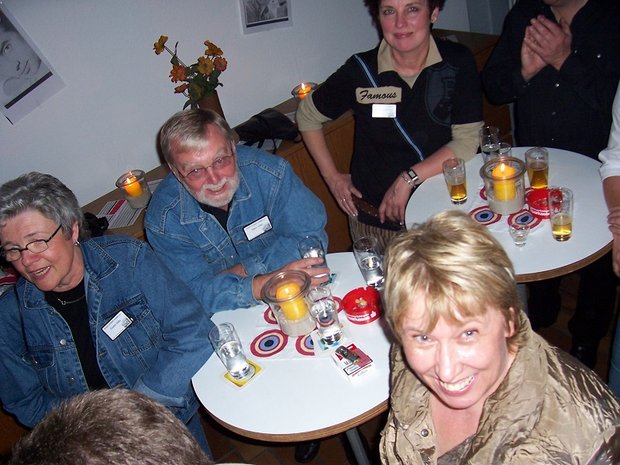 29.10.2005 Bei der Oldie Party der Radio Runde Hamm und der St. Marien-Gemeinde in Heessen Foto: 29.10.2005 Bei der Oldie Party der Radio Runde Hamm und der St. Marien-Gemeinde in Heessen