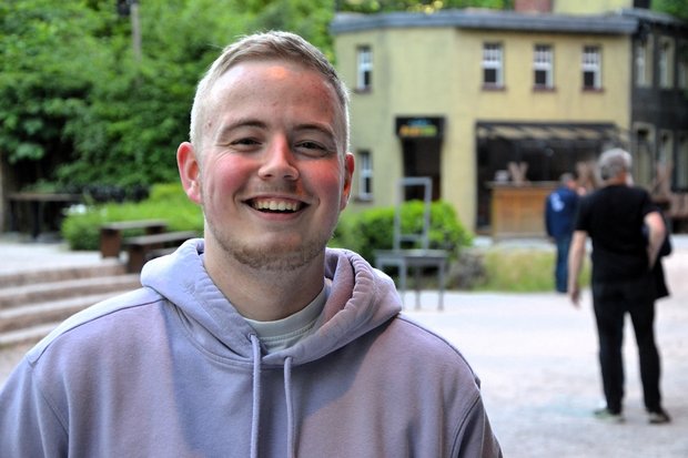 Niklas am 15. Mai vor der "Blues Brothers"-Probe Foto: Niklas am 15. Mai vor der "Blues Brothers"-Probe
